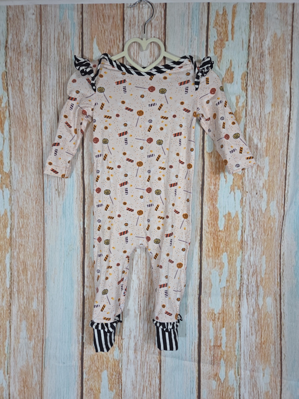 Ricrac & Ruffles Halloween Candy Print Romper in Cream w/black Trim. Size 18m